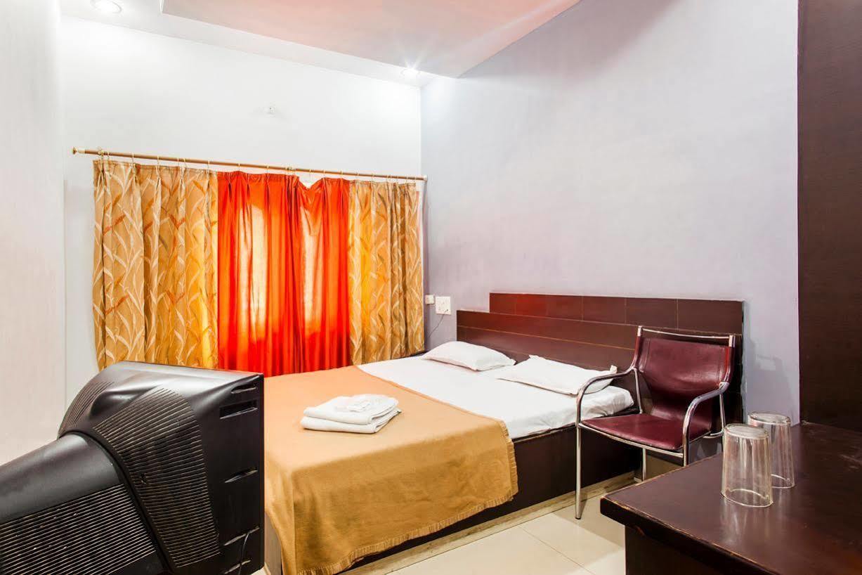 Hotel Sobhraj Аджмер Екстериор снимка